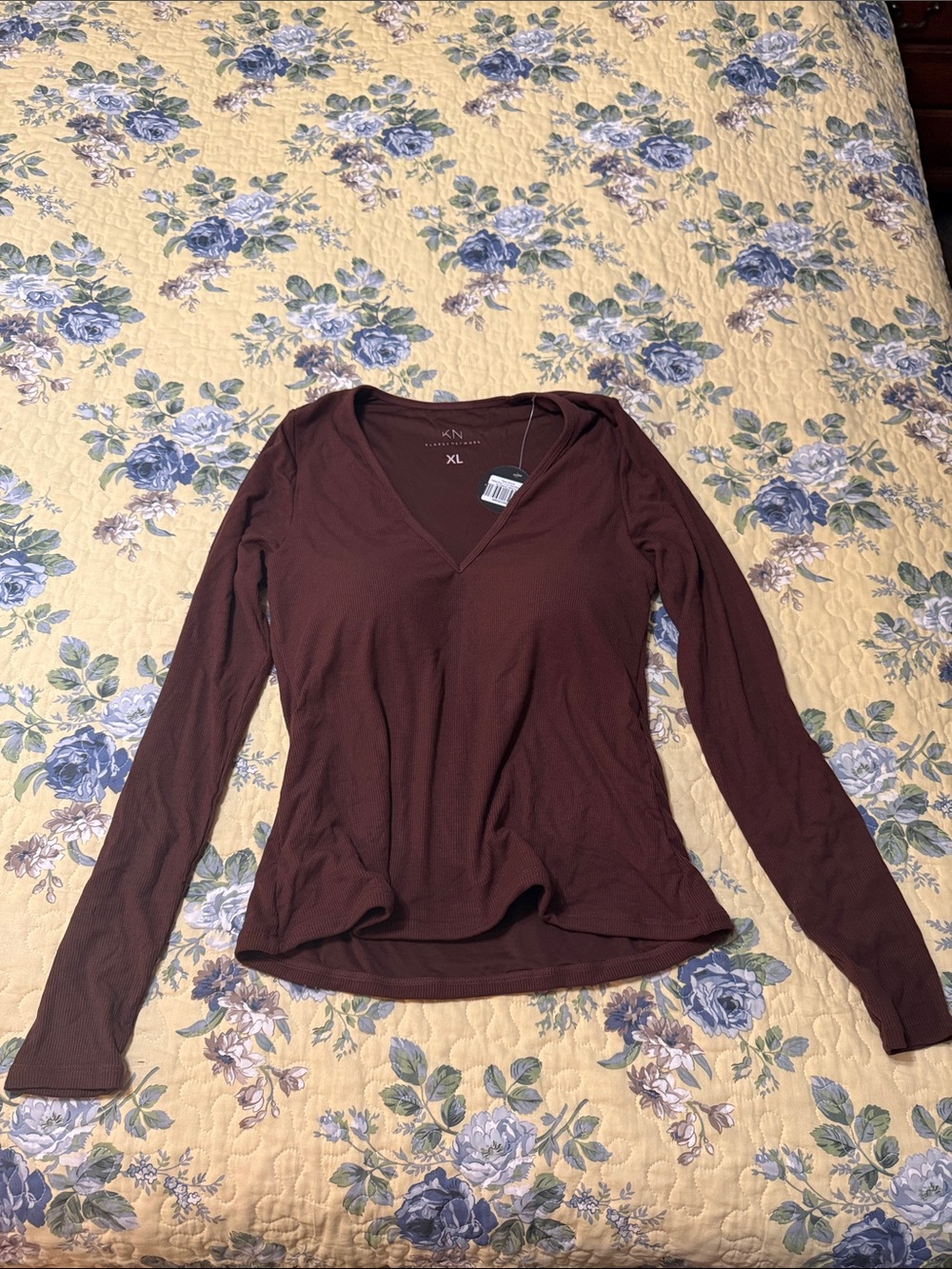 Women’s Klassy Network Top with Built-in Bra - New with tags